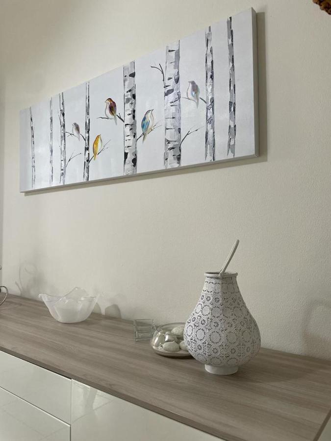 Casa Maria-Appartamento In Villa Ispra Esterno foto